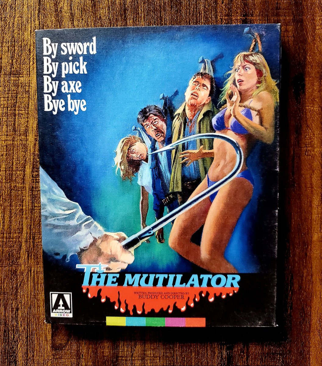 MikeCrissinger2's tweet photo. #FuckNovember... #HailToOctober!!!🎃#HTO 🎃 (1984) #TheMutilator #horror 🎃🧡🖤 https://t.co/P0hClkU71i