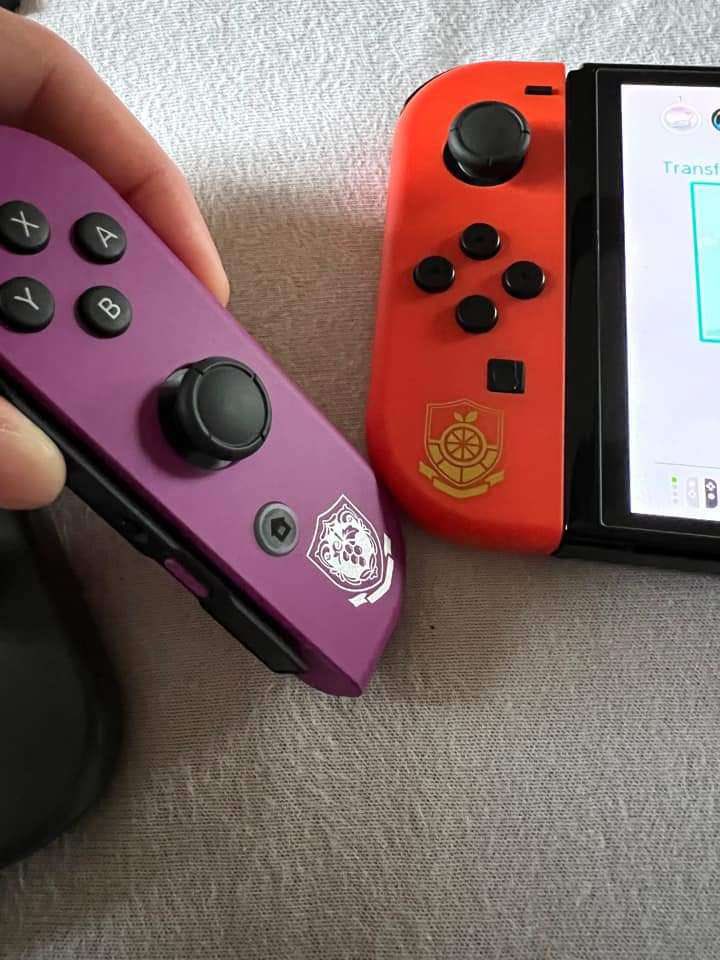 NINTENDO Pokémon Escarlata Nintendo Switch