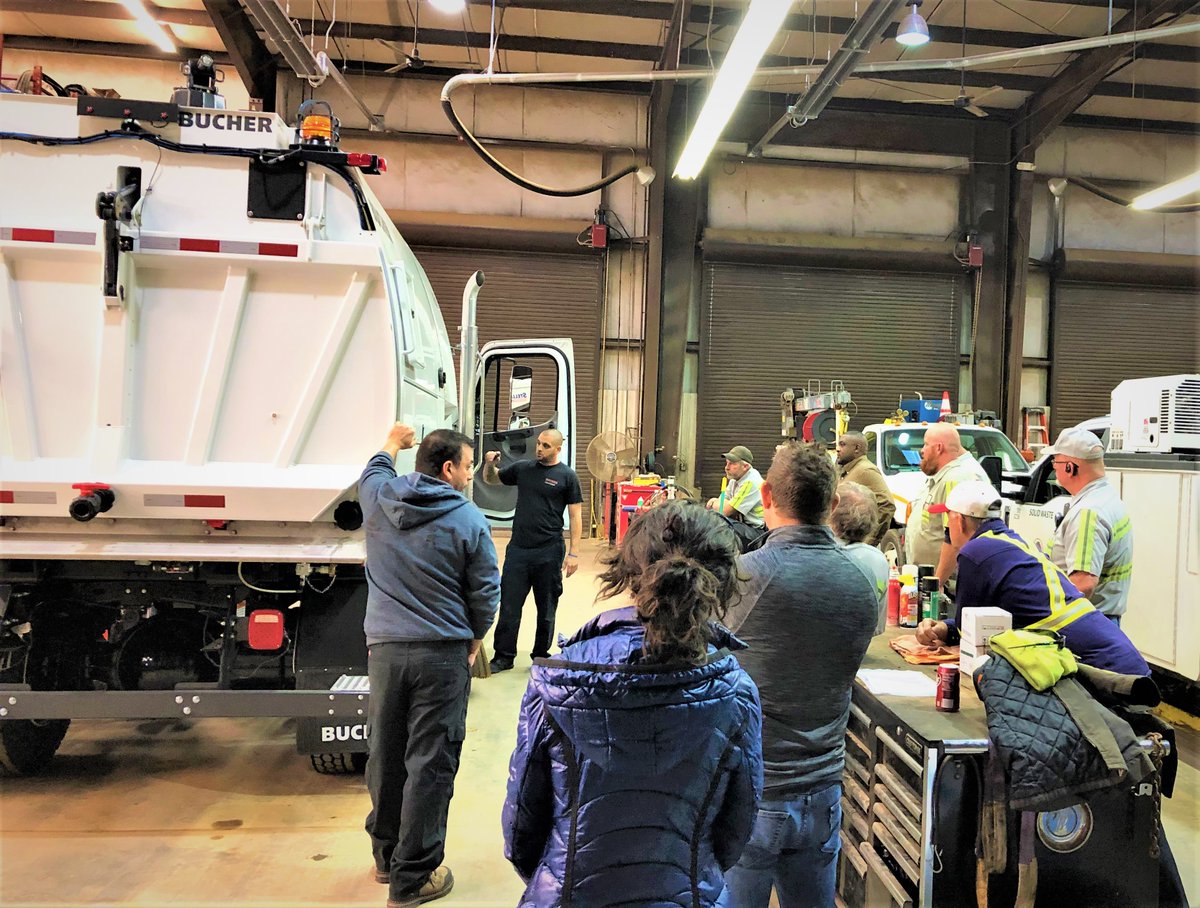Bucher_BMNA's tweet image. Congratulations to Iredell County Solid Waste for their purchase of a Bucher MaxPowa V65t pure vacuum sweeper. 

Great addition to your sweeping program!
Bucher is sweeping the Carolinas and beyond!

#BucherMunicipal #EndlessSweepingSolutions #FirstPassSweeping #DrivenByBetter