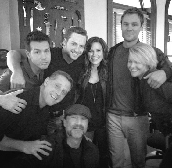 LarissaGreco17's tweet photo. This Post is dedicated to my "Chicago PD" twitter followers. Thanks for your support! ๐ฑ๐๐ฝ๐๐๐จโค๏ธ๐..... #ChicagoPD #OneChicago #Chicago #PoliceStation #OldMaxwellStreet #943WestMaxwellStreet #Lindsay #Antonio #Hank #Halstead #Olinsky #Ruzek #Willhite #FansChicagoPD https://t.co/sop9O5VKKv