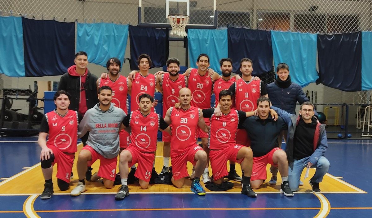 ʙÁꜱQᴜᴇᴛʙᴏʟ 🏀🏆💪🏼

La Copa de Plata de la Divisional “B” del #basquetbol de la <a href="/LUD_Oficial/">Liga Universitaria de Deportes</a> quedó en manos de <a href="/BellaUnionU/">Bella Unión Universitario</a>, que venció a <a href="/OBCyOGC/">Old Boys & Old Girls Club</a> en cifras de 62 a 30 logrando el título a falta de dos fechas para el final 👏🏼👏🏼👏🏼

¡Felicitaciones, muchachos! 

#SomosLaLiga