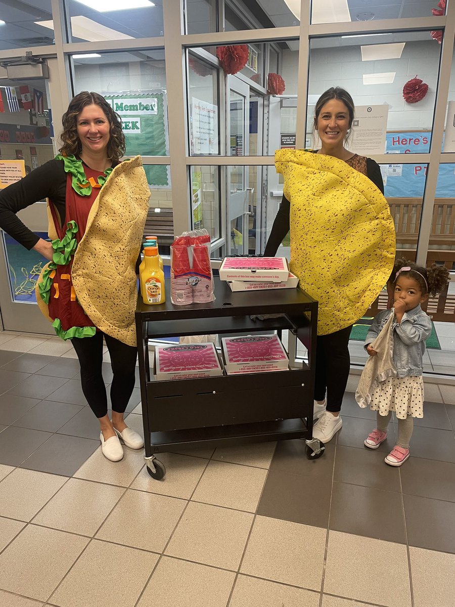 gheeagles's tweet photo. Let’s taco ‘bout how awesome our teachers are at Greenwood Hills Elementary! Today GHE PTA treated our teachers and staff to breakfast tacos from Taco Cabana to thank them for all they do! https://t.co/MaKeiPXJ9Z