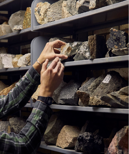 🚨JOB ALERT!🚨We are looking for a geoscientist (🌏🐚⛏️, Level B, Fixed Term) who will "champion the role of women in our discipline". Join us <a href="/litholab_une/">LLUNE</a> <a href="/UniNewEngland/">Uni of New England</a>! Check out the ad (and please share): une.edu.au/jobs-at-une/cu…