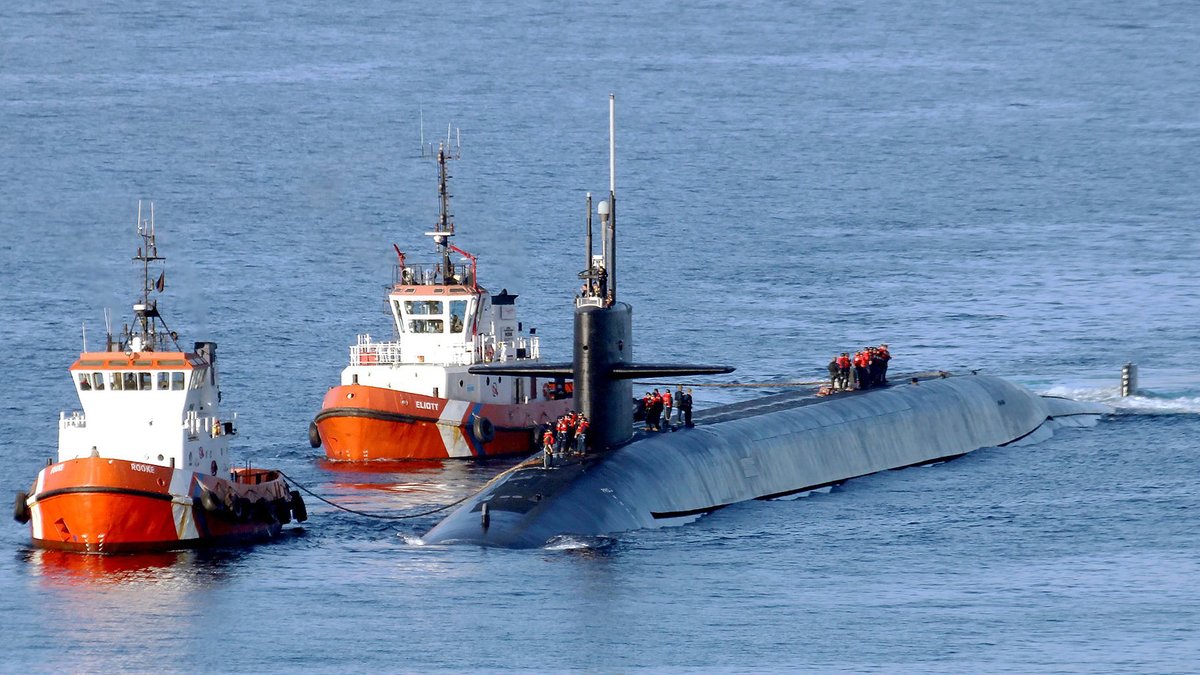 🇺🇸SSBN arrived at #Gibraltar this morning is USS Rhode Island. Thanks to Gib photographers @key2med @dparody @Gibdan1 and @USNavyEurope