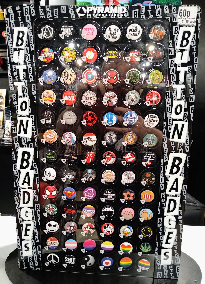 They're finally here! These awesome button badges from Pyramid are just 60p when bought with any other item instore. Great for decorating your bags and clothing and showing off your fandom!

#hmv #hmvForTheFans @Pyramid_Int <a href="/Pyramid_HMV/">Pyramid - HMV</a> @OrchardTaunton