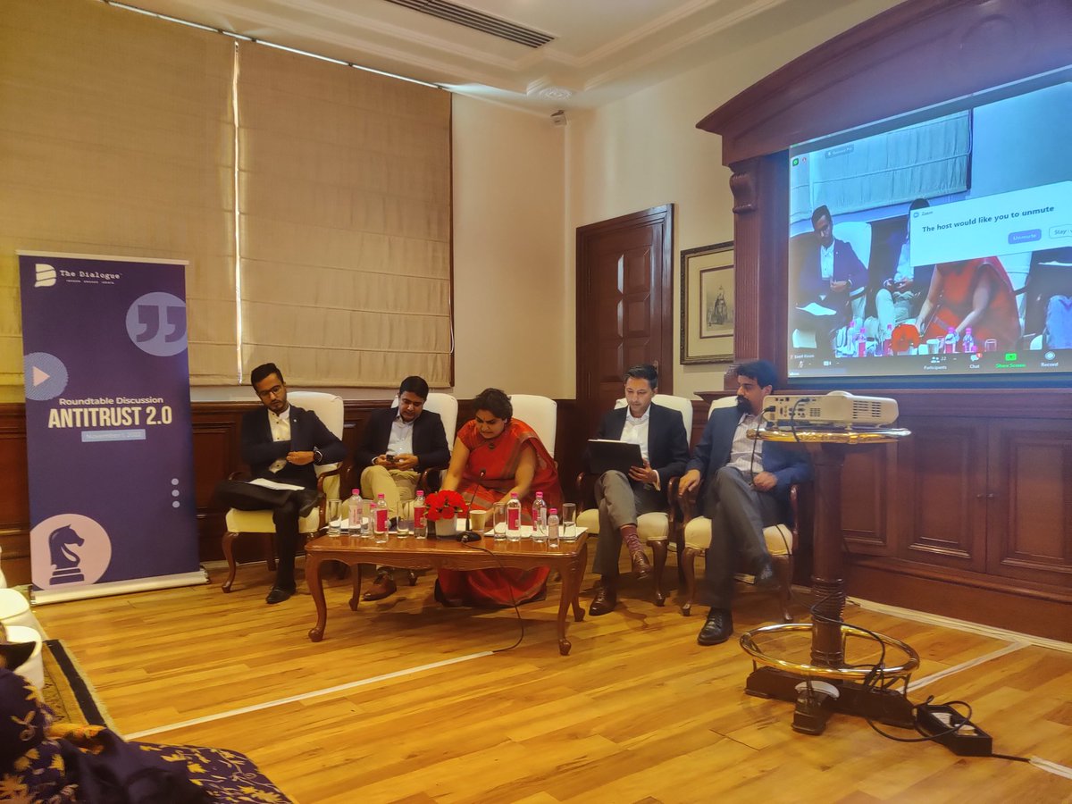 zeyadkhan's tweet photo. LIVE: The speakers interact at the end of discussion session @_DialogueIndia roundtable at the Imperial, New Delhi
#AntitrustIndia #Antitrust #competitionlaw #digitalmarkets #IndianCompetition #competitionbill @ThePlungeDaily @AshBeeFRY https://t.co/XpjVG1cynw