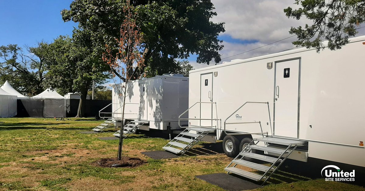 UnitedSiteServ's tweet photo. Our team is confident they have the expertise and trailer solutions to help your large event production run smoothly - with style. Upgrade your customer's experience with restroom trailers. πΈ Christopher Ploof #ViewsfromUSS #portabletrailers #luxuryrestroom #eventplanning https://t.co/T9qEuFUtgj