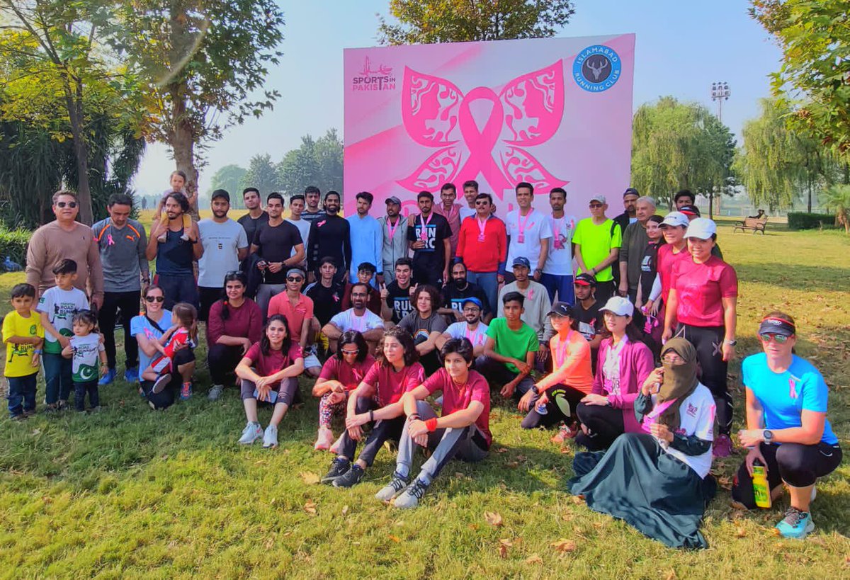 ISBRUNNINGCLUB's tweet photo. Islamabad Running Club proudly conducted pinktober awareness run on Sunday 30th Oct, 22. Thankful to @cda_environment for mantaining horticulture in F-9 Park Isb . Event was to create awareness about breast cancer in patnership of @sportsNpakistan #pinktober2022 #BreastCancer https://t.co/1czAeRcM0T