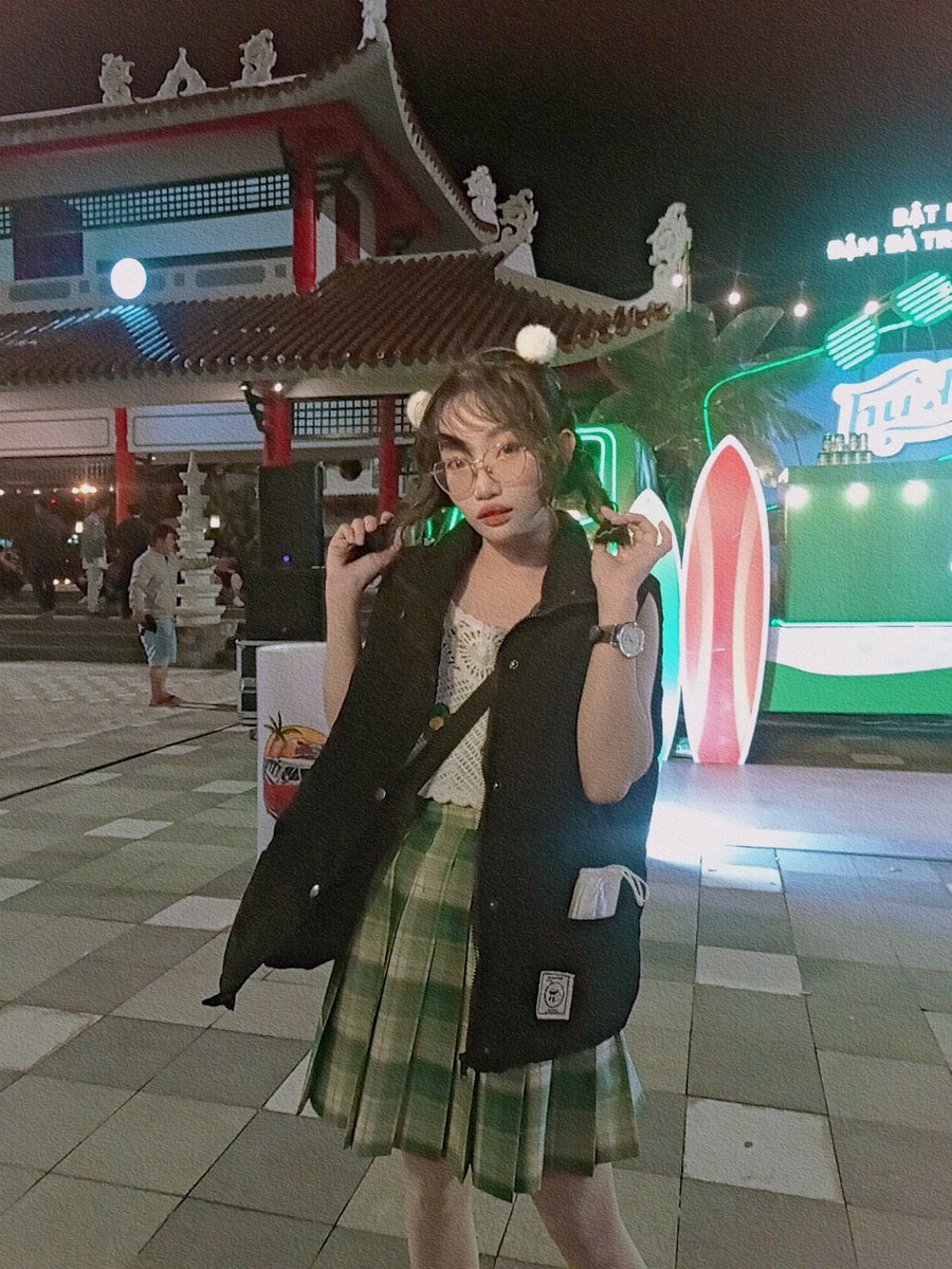 MinHy_00's tweet photo. Waitin' for you 
-
#firstdayofNov2022 https://t.co/efxoXbphEe