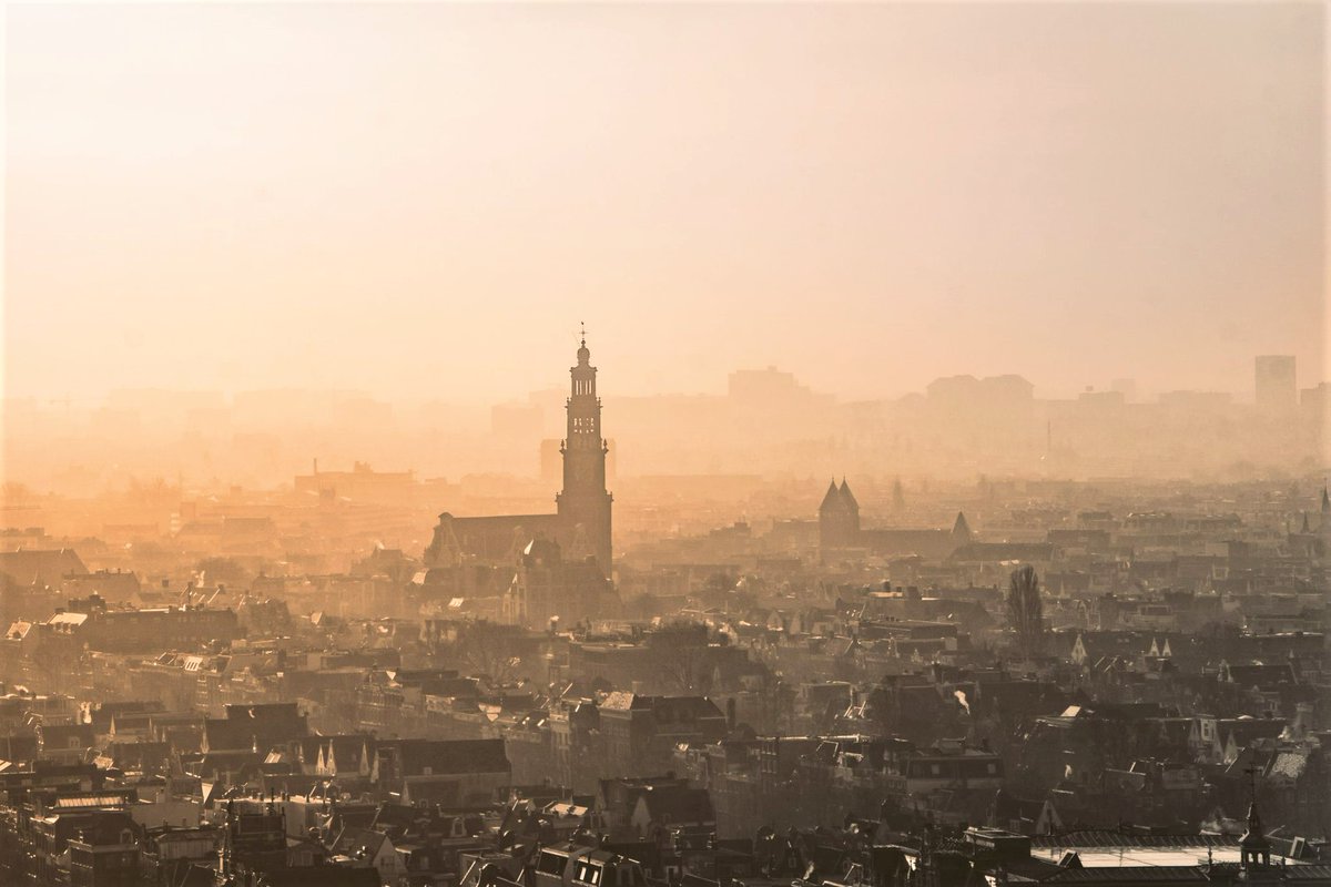 HNPbrussel's tweet photo. De @EU_Commission wil #luchtvervuiling sterk tegengaan. Het nieuw gepresenteerde #ZeroPollutionPackage moet de lucht- en waterkwaliteit drastisch verbeteren. Voor medeoverheden heeft dit impact op het monitoren en rapporteren over de milieutoestand. #EU
▶️ https://t.co/Dt0NNMQwwT https://t.co/U2lULMMNJ8
