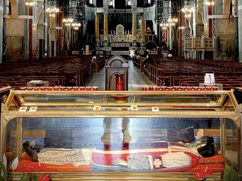 In Westminster Cathedral lie the remains of Sir John Southworth, minister to London’s dying during the plague years, tortured and executed there in 1654.

All Saints’ Day is a profound reminder to stand up for the principles you believe in, even at personal cost to yourself. 💜