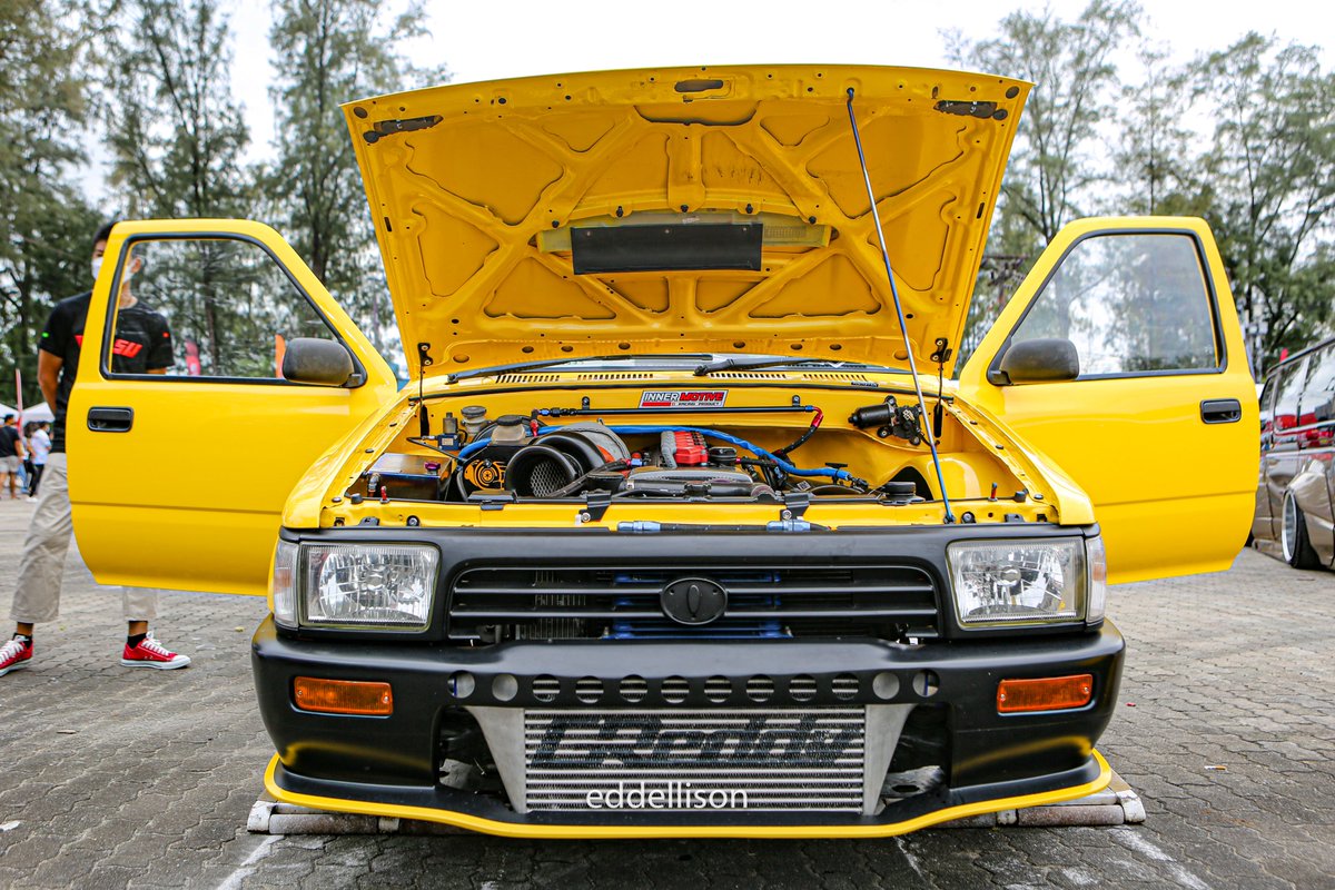 edd_ellison's tweet photo. Crazy 1,007 2JZ Turbo HP #ToyotaHilux #MightyX With Custom “Removable Hardtop” #StreetRace Build! See it here: https://t.co/POxXPiKfTe https://t.co/cSDteZZvWw