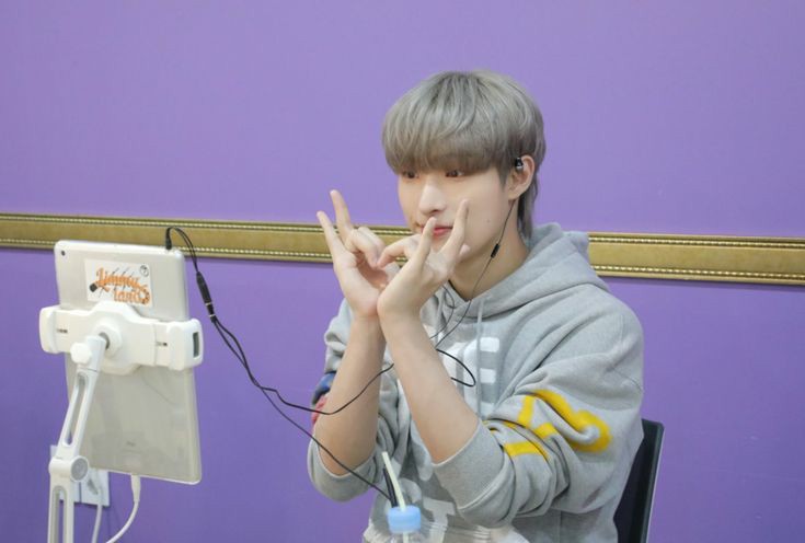 onlymingki's tweet photo. [D10]

I vote #ateez for Worldwide Fans’ Choice
#MAMAVOTE @ATEEZofficial https://t.co/d9wNOErx5o