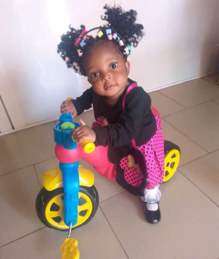 TOPIC_WLD's tweet image. Happy birthday 🎂 to my bby 🎈🎁🎊❤️