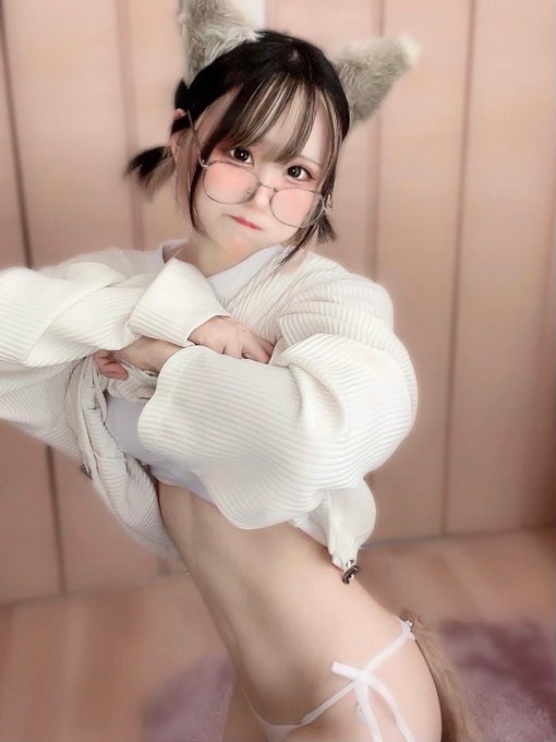 コスプレイヤーゆんのTwitter画像26