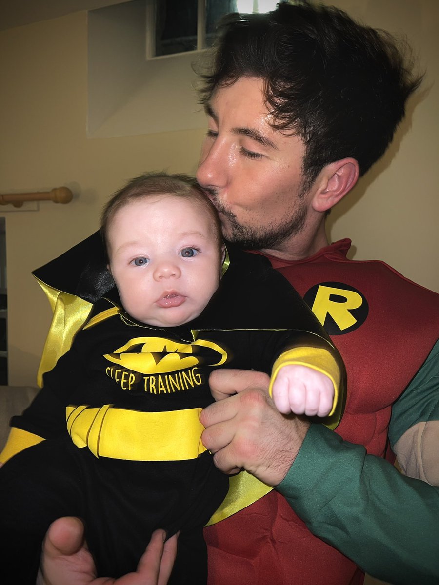 Barry Keoghan tweet media