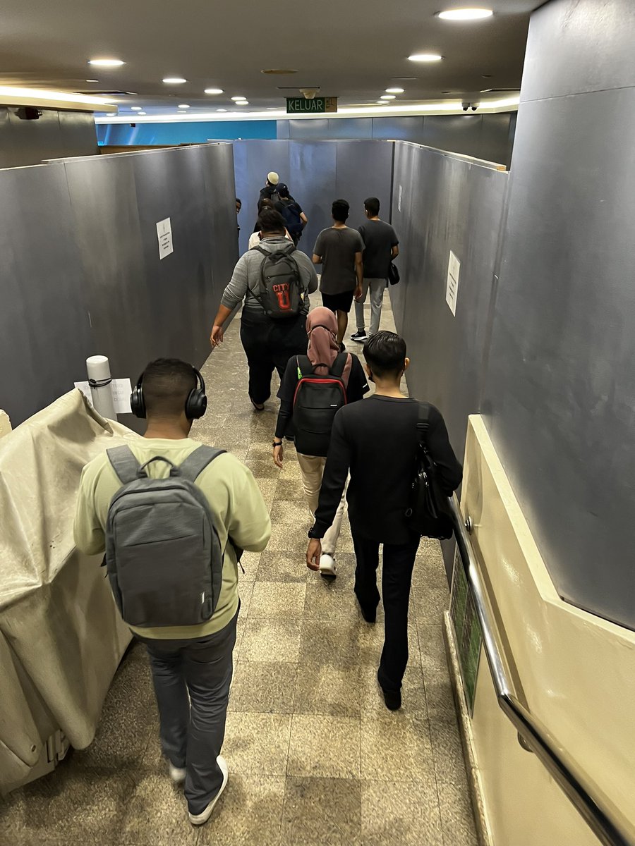This narrow walkway to the LRT station resembles a potential scene of a Itaewon-like tragedy waiting to happen in KL. Hope Suria KLCC will sort this out soonest.

Can’t imagine what it’s like during New Year’s Eve, for example.