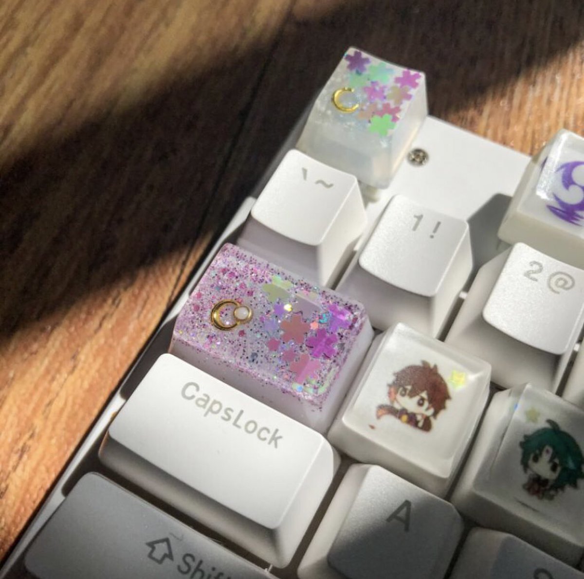 bapzu's tweet photo. keycaps for your keyboard ! 

O1 :: https://t.co/zNF9HMNEul
O2 :: https://t.co/A8eWVk8AXI
O3 :: https://t.co/ri1N6VG2Ss
O4 :: https://t.co/NIkfh3DKrn https://t.co/3O1BMegalS