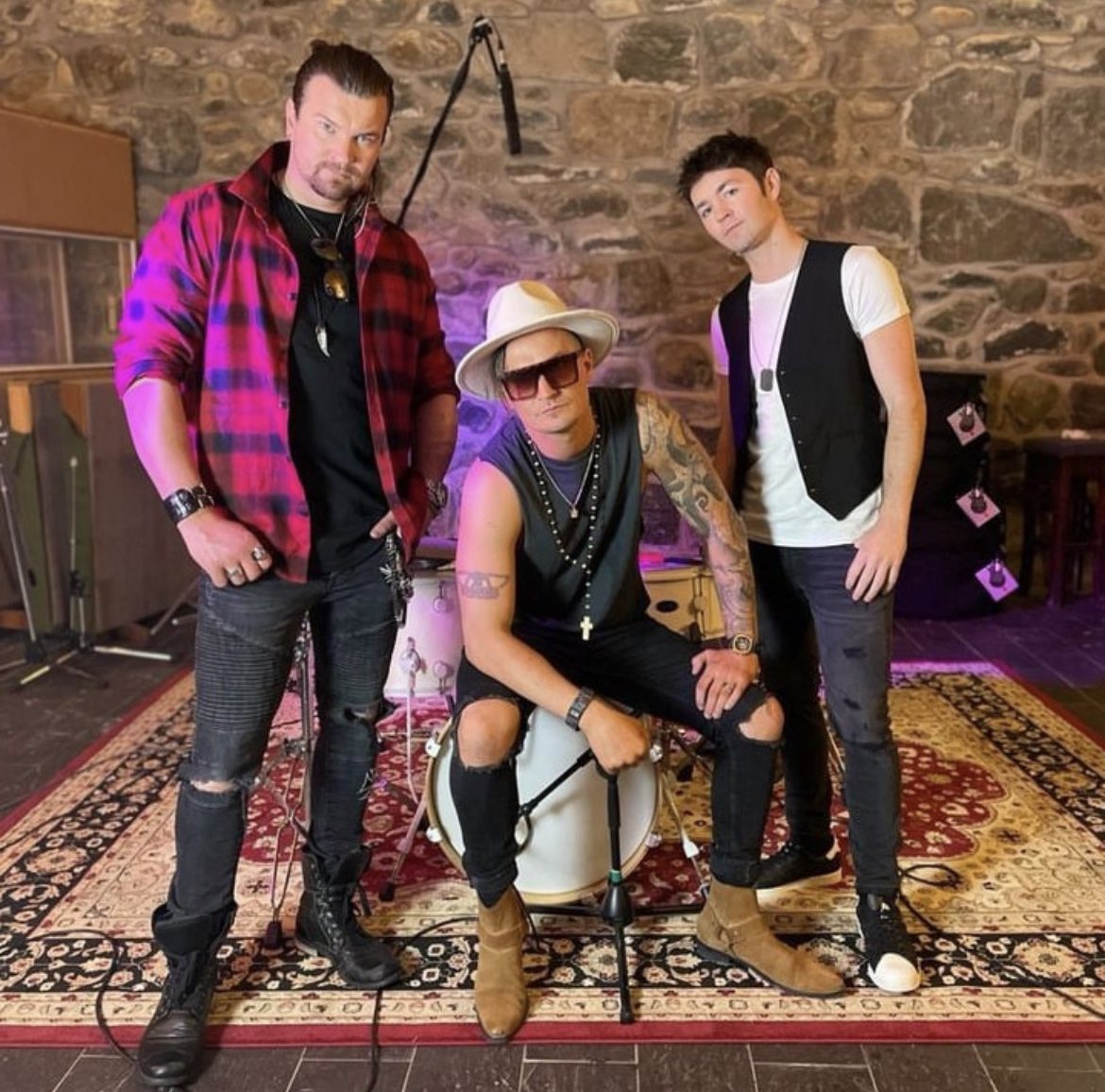 1987tilpresent tweet media