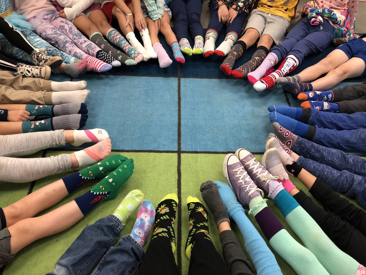 Mrs. Dippel’s class commits to “socking out” bullying!@RodgersForgeES @mrowlandRFES