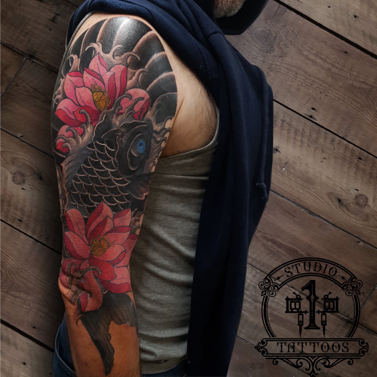 Studio1tat2's tweet photo. 🇯🇵J A P A N E S E K O I 🇯🇵
Cover up of an old tribal dragon by @startattooist #tattoo #tattoos #tattooartist #colourtattoo #sleeve #japanesetattoo #koi #coveruptattoo #sleeve #japanesesleeve #industryinks #inked #studio1tattooshop #bexleyheath #kent #bexley #southlondon https://t.co/hoS7QC7AhN