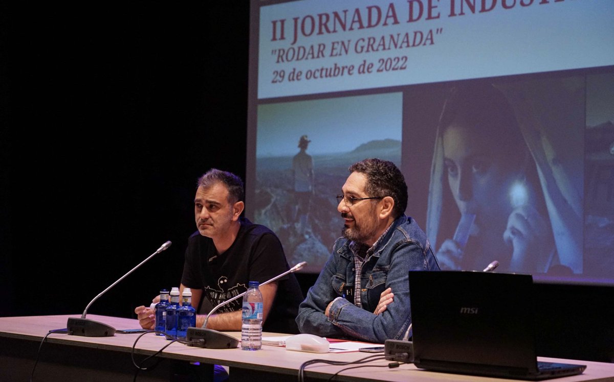 AncineAndalucia's tweet photo. Nuestro compañero Manuel Sicilia (#RokynAnimation) ha profundizado este fin semana en los logros y retos del sector cinematográfico andaluz, en el marco de la II Jornada de Industria del Festival Jóvenes realizadores de Granada.
📸 @filmingranada https://t.co/wXvplWtAcj