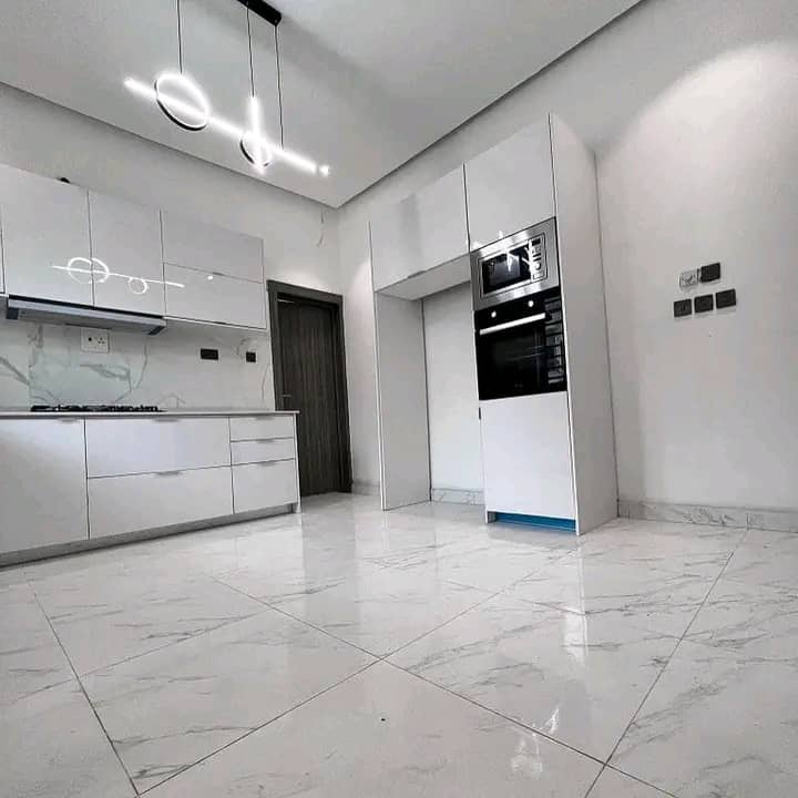 wellprodevelop1's tweet image. DISTRESS SALE AT OSAPA
Newly Built 5bedroom fully detached duplex with BQ 
Property is suitable for residential purpose...

Price N125m.
Title Governor&apos;s consent.
Dare.wellpro
08185520099, 08185570099
#eniolabadmus #bananaisland   #wellprodevelopers #30BG  #osapa #IfeanyiAdeleke