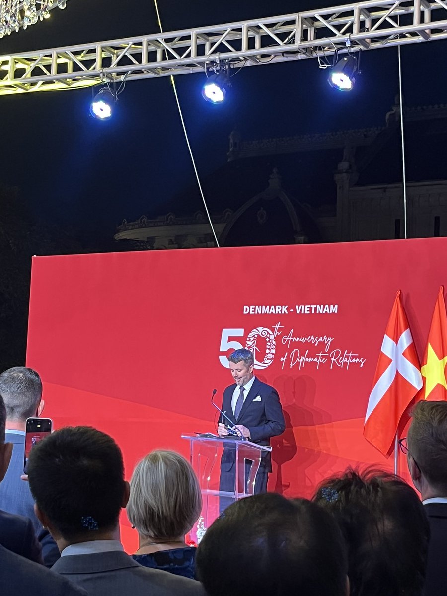 galskj's tweet photo. Celebrating 50 years of bi-lateral relations - led by their royal highnesses the Crown Prince couple. @danishexportdk #strongpartnerships https://t.co/CRe1vUIr4Z