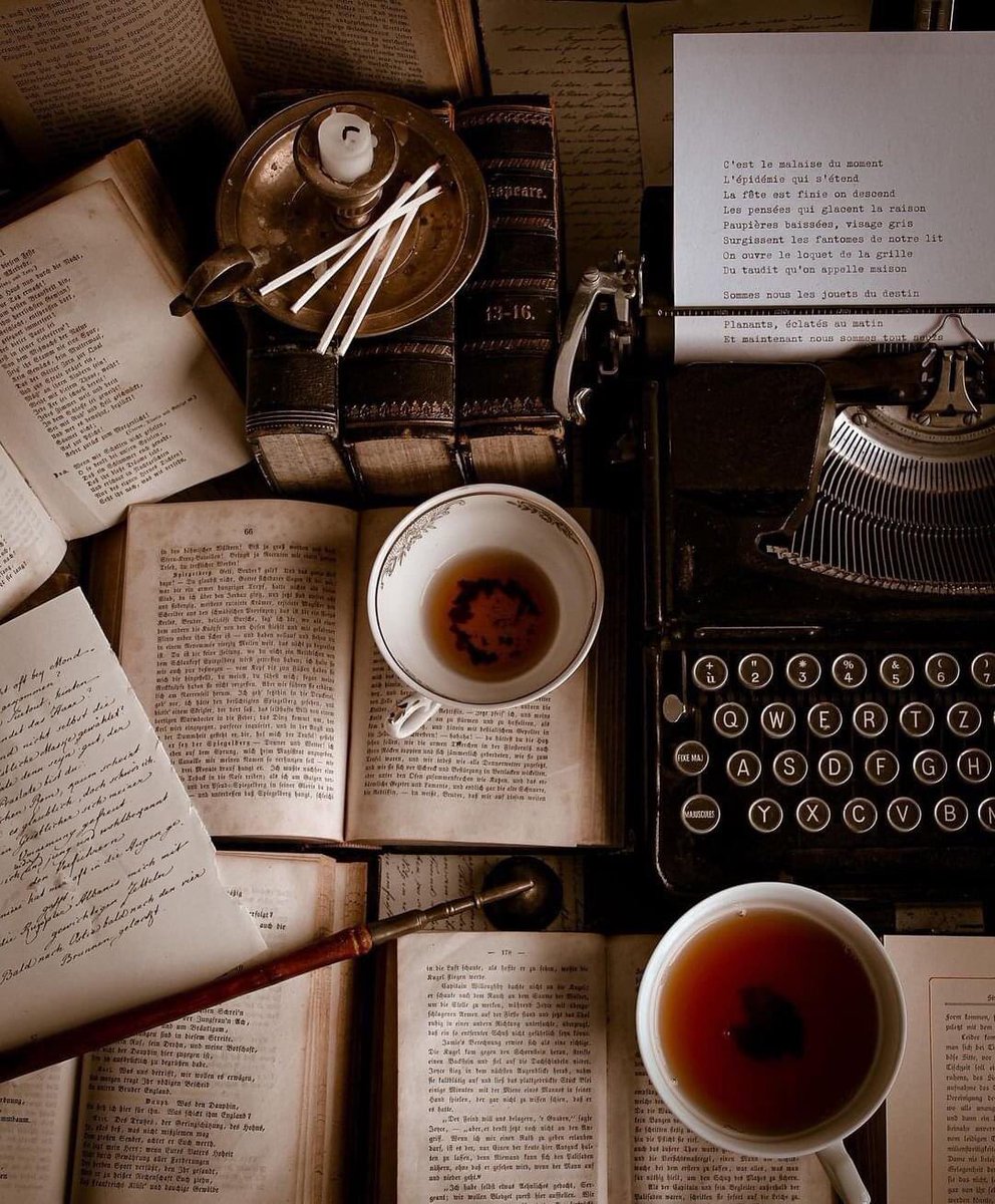 gestopoetico's tweet photo. 📚 "Al final, todos nos convertiremos en historias".

🖌 Margaret Atwood https://t.co/uLX3Ko6snz