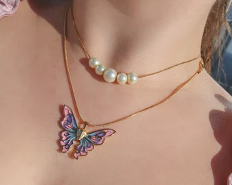 prettiestavenue's tweet photo. barbie necklaces <3 https://t.co/Tyat2GPAnw