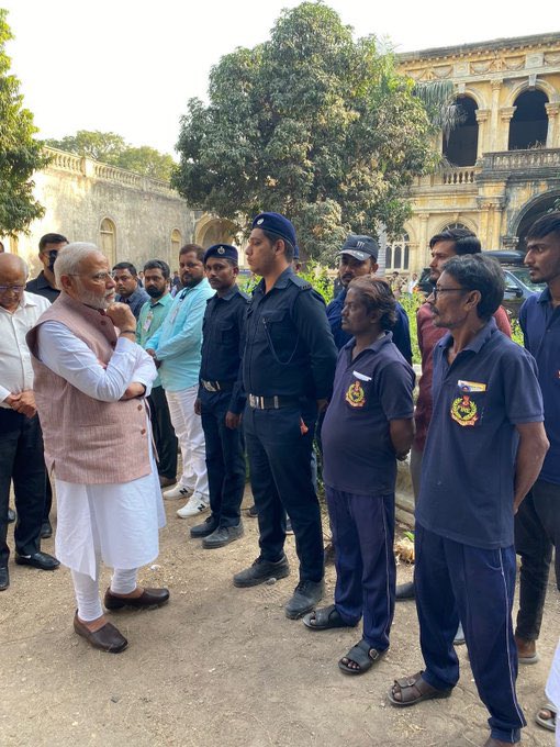 Hon'ble Prime Minister Shri @narendramodi ji, today met persons who were involved in rescue and relief operations of the cable bridge collapse mishap in Morbi.