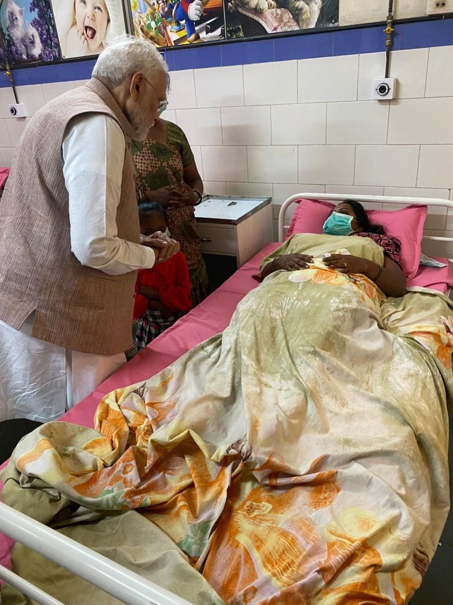 Hon’ble Prime Minister Shri @narendramodi ji met the injured admitted to Morbi Civil Hospital.
