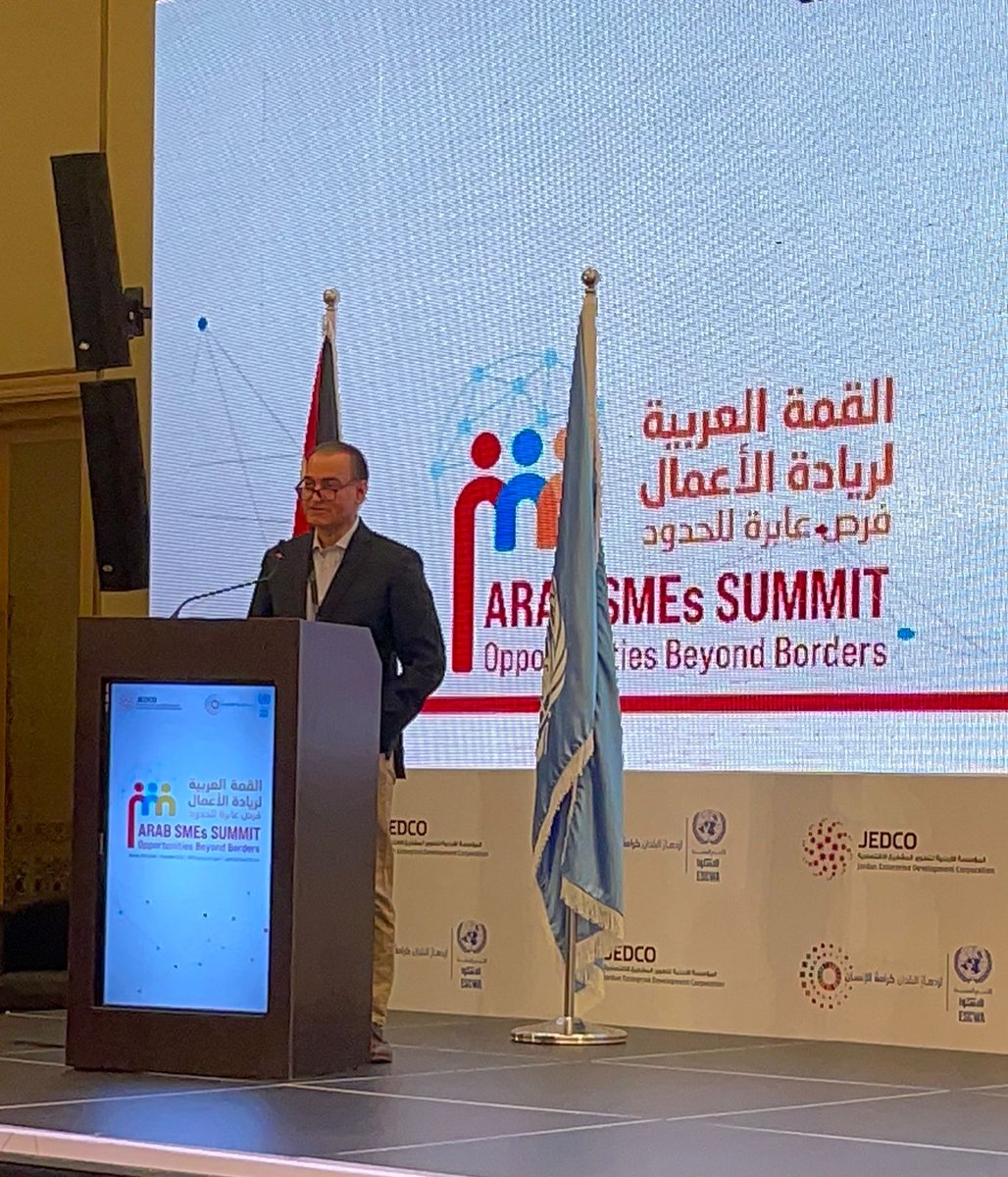 FintechTHEMAR's tweet photo. خلال مشاركتنا في القمة العربية لريادة الأعمال نتعهد بدعم الشركات الصغيرة و متناهية الصغر فور حصولنا على الرخصة النهائية من البنك المركزي السعودي. 
#ASMES2022 #ArabSummit #ثمار  @UNESCWA https://t.co/vhiBZjNt5P