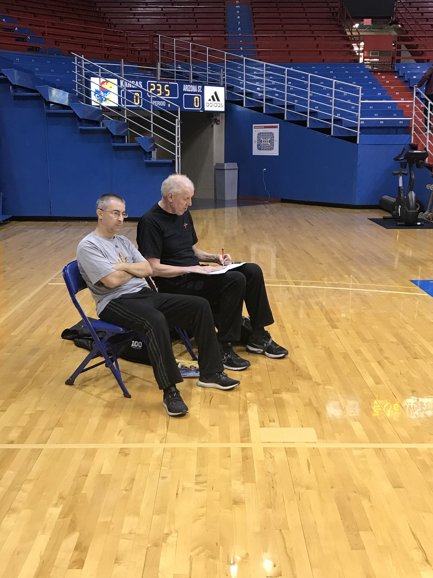 I remember when Bill Walton pretended to take notes to avoid talking to   Happy Birthday Bro 