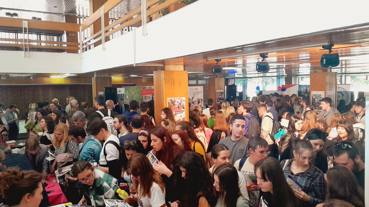 DAFLSProject's tweet photo. University of Caen and UKIM had their Educational Fair experience at the ‘French Education Fair 2022’ hosted in collaboration with the Embassy of France, Institut Francais de Skopje and Campus France, where Project #DAFLS was presented. https://t.co/sFzgMHoA34