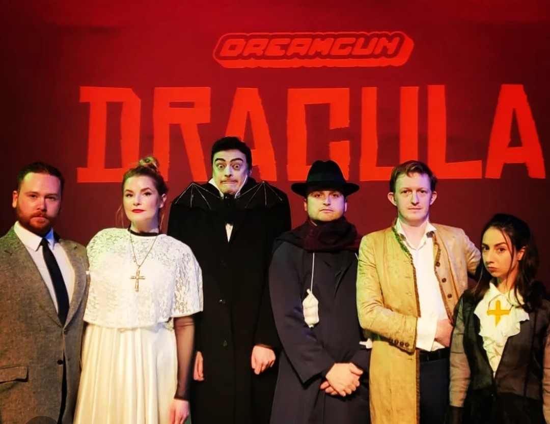 Say it... Say Bram Stoker's Dracula

Thanks to the 500 Dracula fans who came out and thanks to @bramstokerdub for making Dreamgun's Dracula a reality!