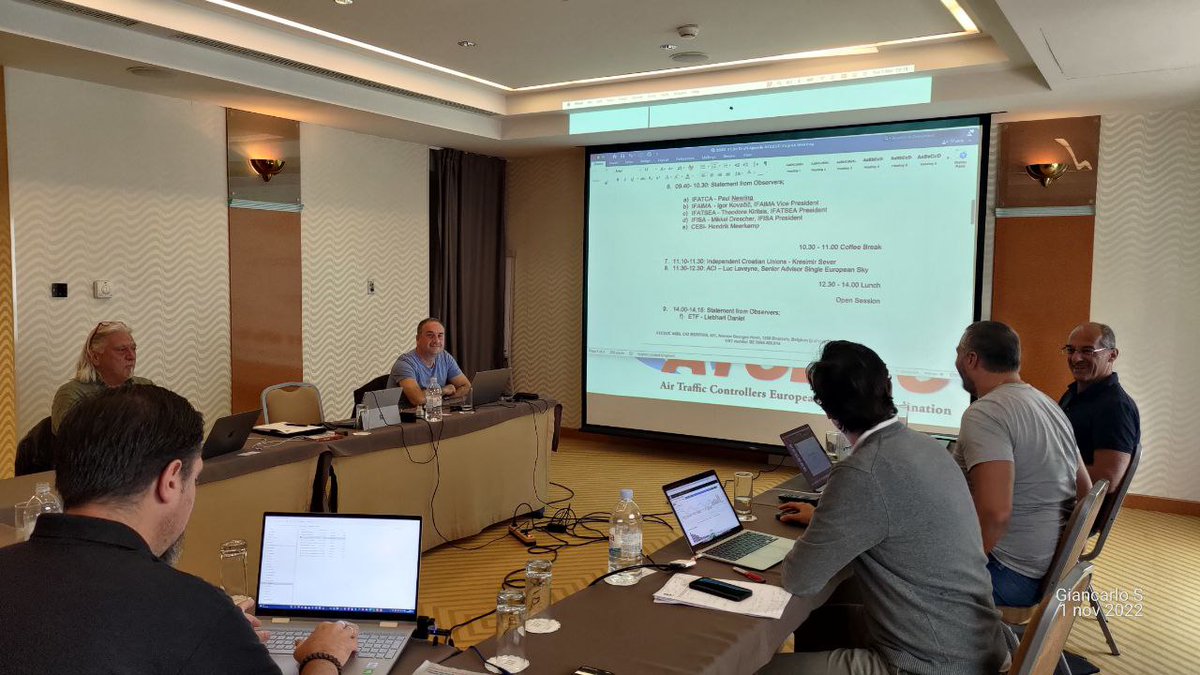 59th ATCEUC Committee Meeting, hosted by HSSKL-CACTU and gathering ATCOs' and ATSEPs' Unions from 26 countries across Europe, will start tomorrow morning at Hotel Dubrovnik in Zagreb (Croatia).
The Executive Board is now gathering to fine-tune the agenda of the event