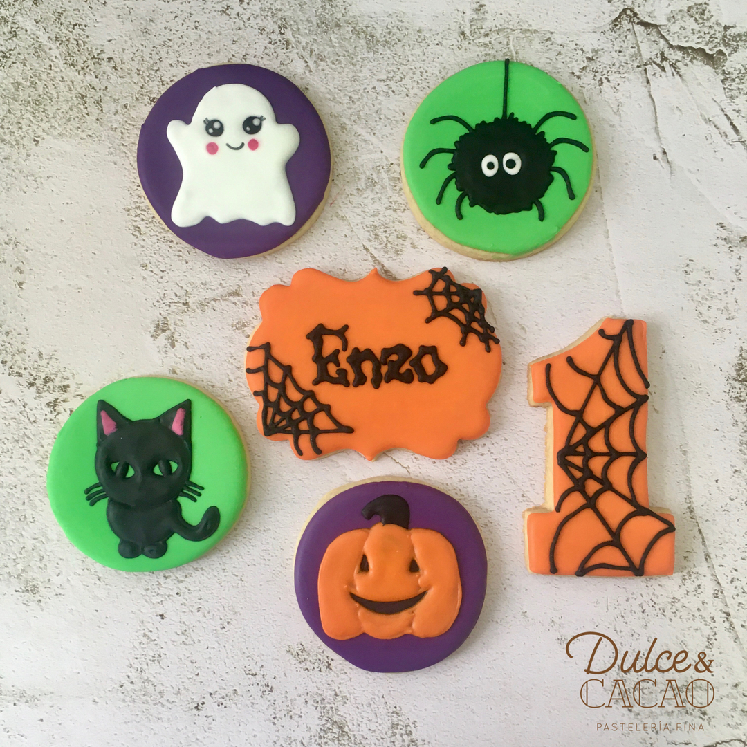 DulceyCacao's tweet photo. Estas galletas también fueron para el cumplemés. 

#dulceycacao #postrespanama #postrespty #galletaspanama #galletashalloween #halloweencookies https://t.co/eEf7UUKlO0