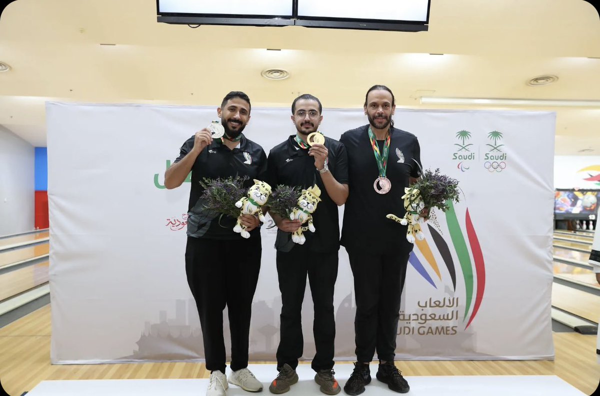 AmmarTarrad's tweet photo. سنوات من الجهد المستمر وتمثيل المنتخب السعودي في المنافسات الدولية ، تتوج اليوم بالحصول على الميدالية الفضية في أكبر حدث رياضي بالمملكة #saudi_games 
 كل الشكر للملك سلمان بن عبد العزيز وولي عهده الأمير محمد بن سلمان ، على دعمهما اللامتناهي للرياضة والرياضيين. https://t.co/Irplt0ErVU