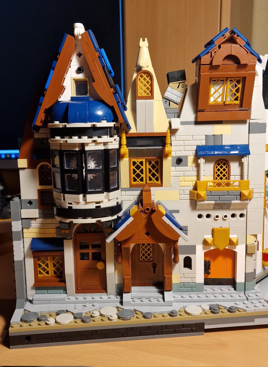 st_hennermann's tweet photo. #Reobrix #BookNook
Der vorletzte Abschnitt ist fertig (diesmal auch mit Bildern 😉) https://t.co/oHaUZQkNYz