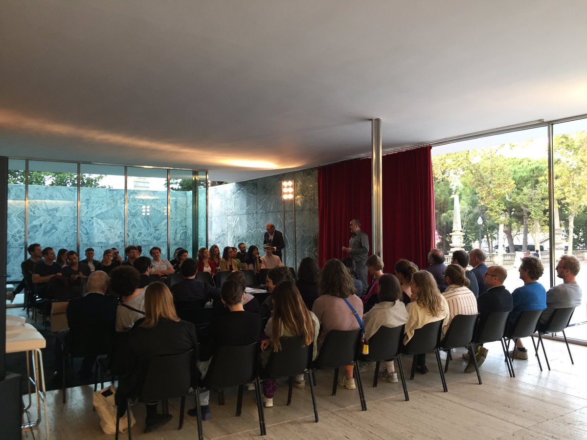 citiesconnect's tweet photo. #sharedlivingspaces final debat and party with @FundacioMies #djtanreb #djcreyf https://t.co/sgnZIjsan7