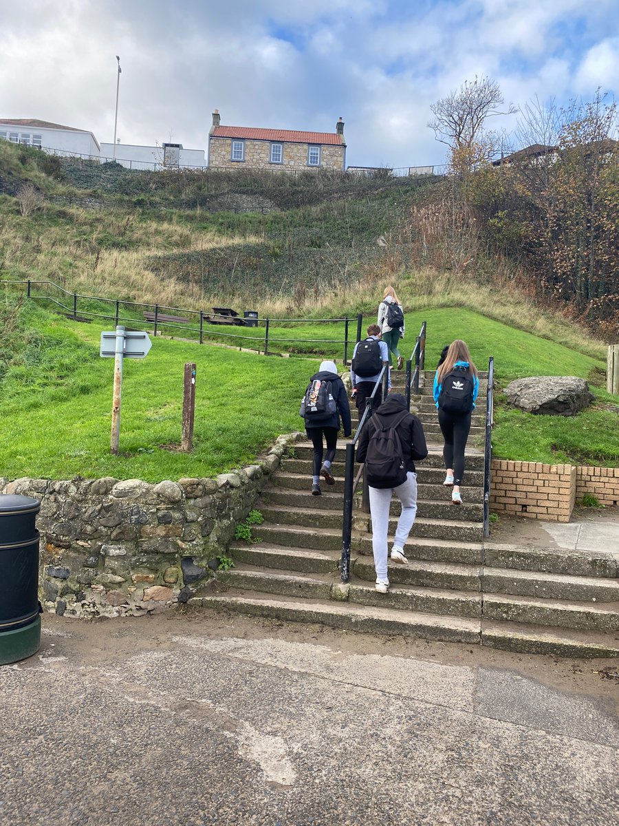 Before the rain started…earlier start means great progress for both DofE Silver groups along the coastline 🥾☔️