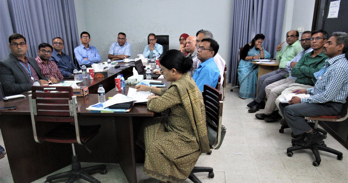 NRP_BD's tweet photo. #PCMT team @NRP_BD arranged a Hight table meeting that chaired by Mr. K M Abdul Wadud, Addl. SecretaryMoDMR and NPCwith the personnel from Inter-Ministerial,PD,APD's &amp; #UNAgencies(@UNDP_BD @Unwomen and @UNOPS ) also 15th JPIC meeting held on 1st Nov.22 at Mohakhali Office. 🇧🇩🇸🇪🇬🇧 https://t.co/tF354uJS3N