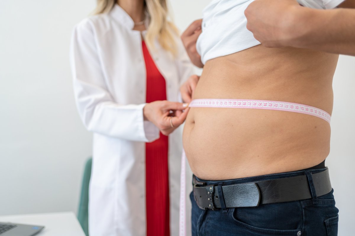 People with obesity are an estimated seven times more likely to be diagnosed with type-2 diabetes, while some studies suggest people of a healthy weight with high body fat are also at increased risk. 
menshealth.com/uk/health/a418…