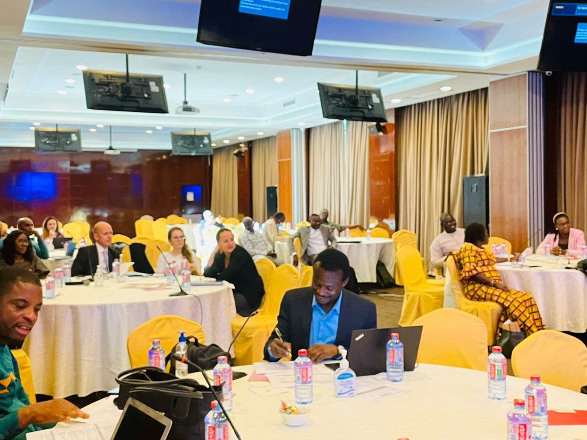 WHOGhana's tweet photo. Ensuring access to cost effective services is key to improving population health.

@WHO &amp; @mohgovgh convene stakeholders to discuss the operationalization  of the Ghana Essential Health Benefits Package to provide preventive, promotive, curative, rehabilitative &amp; palliative care. https://t.co/mOVhwFT0ig