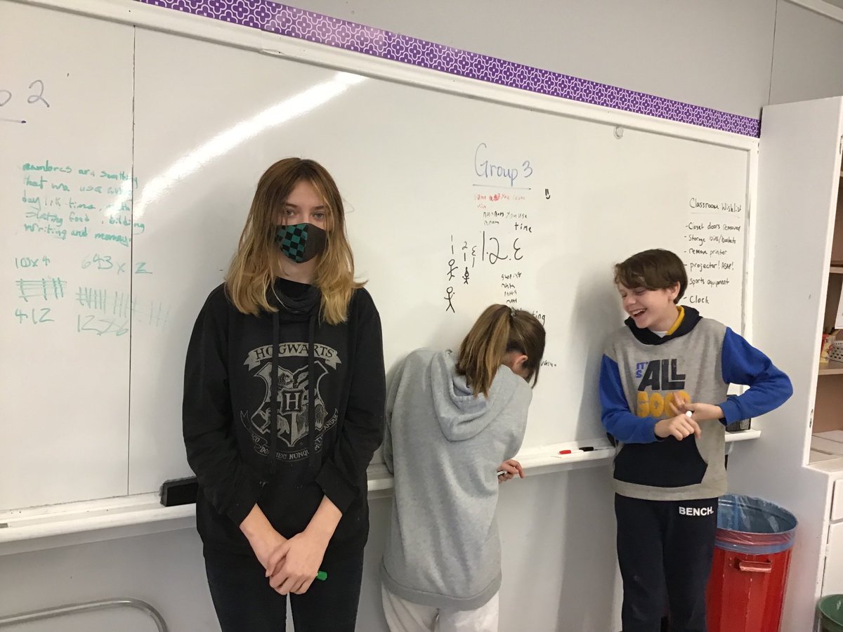 BethDoiron tweet media