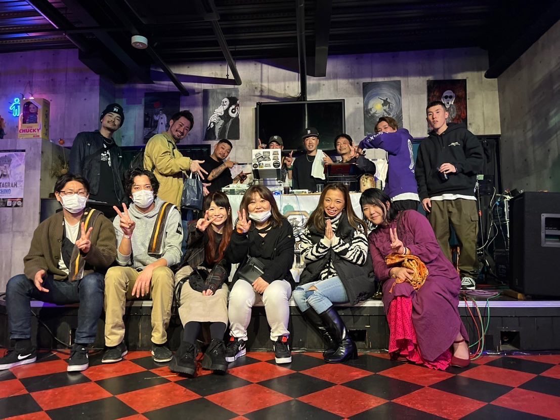 BLOODIEKS's tweet photo. 土曜日のStart a Fyah🔥お疲れ様でした‼️

お祝いを頂いた皆さま、遊びに来てくれた沢山のお客様ありがとうございました🙇‍♂️✨

パンパンでした🙌

そして出演してくれたGuestの皆様、関係者、Staff、Crewに感謝🙏‼️

Specialな内容で10周年を開催することが出来ま���た✨
これからも止まらず精進します🔥 https://t.co/G6eaOpE6r5