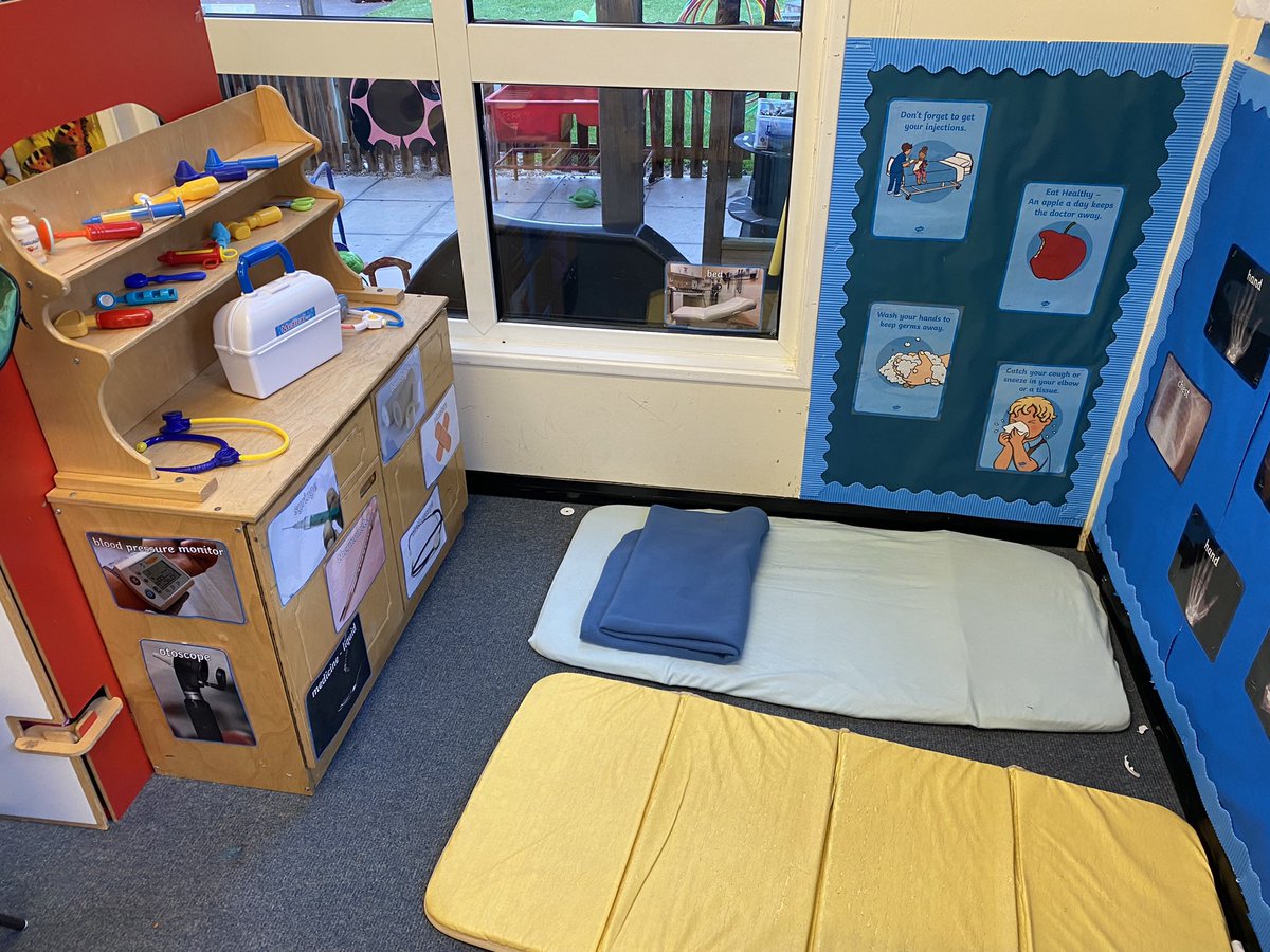 Welcome to Somers Park surgery! We are open between the hours of 8.30 and 3.30 and ready to take appointments. We offer kind, friendly and efficient care and we are particularly good at caring for babies and giving injections!