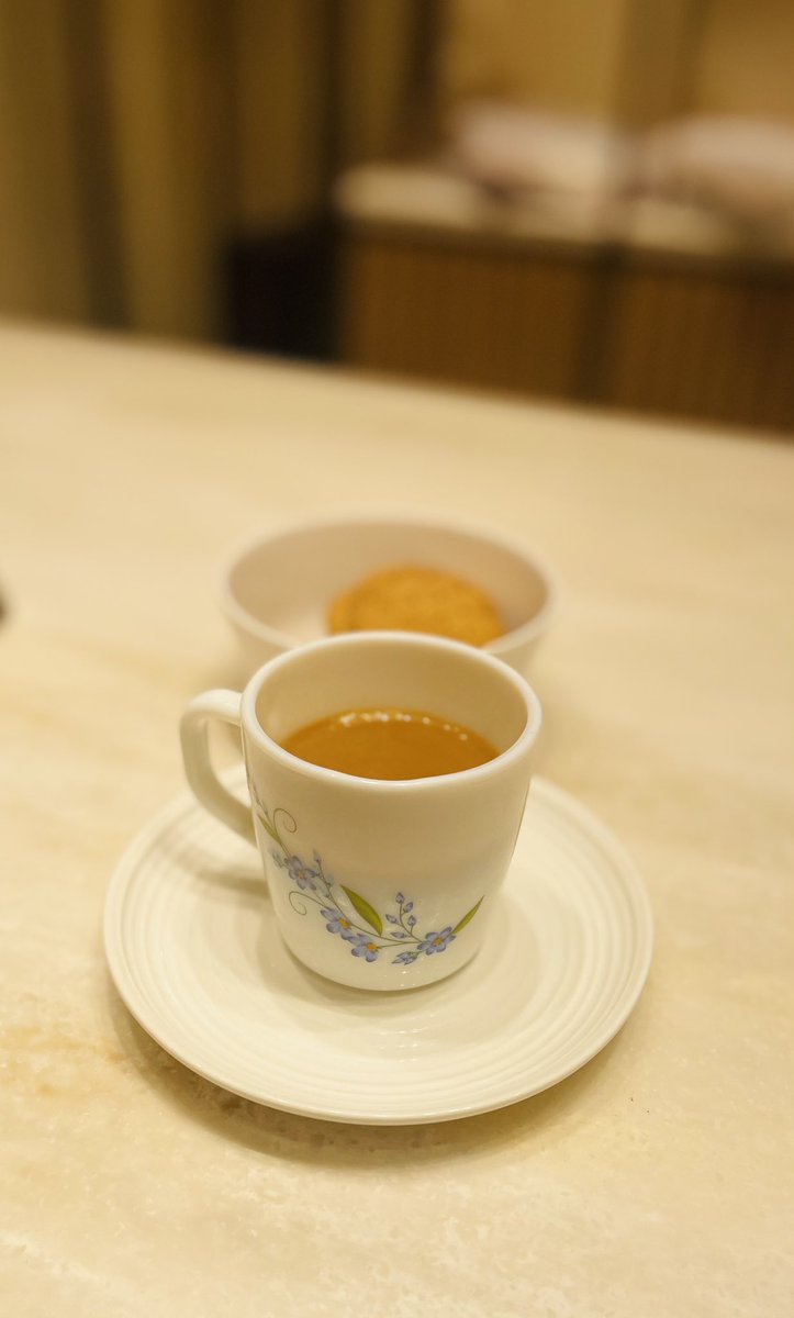 gsushma55's tweet image. एक शाम .. तुम, मैं .. और #Chai_Cheers! :) 

#Sush_Click!♥️