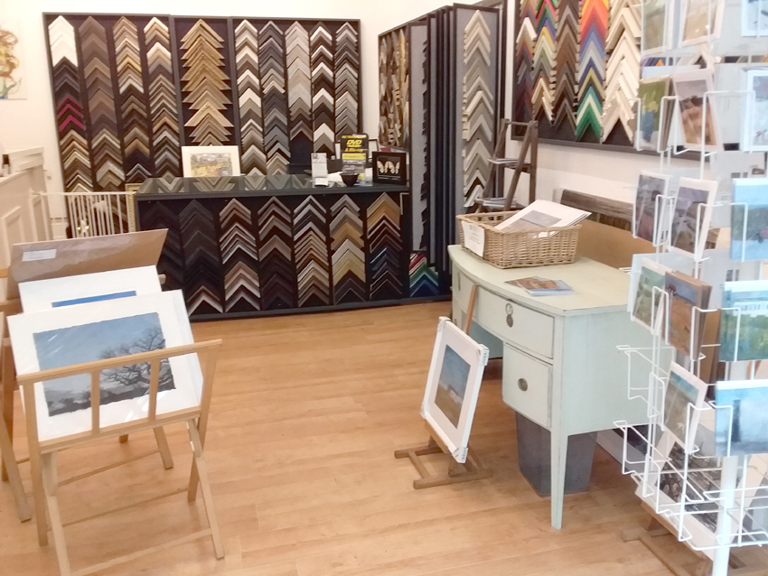 *HASTINGS BRANCH*
Opening Hours:
Mon/Tues/Weds/Sat
10.00am-5.00pm
Thurs/Fri
11.00am-3.00pm
Find us at 20 Claremont
sussexframingcentre.co.uk/find-us/